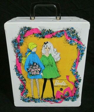 Vintage 1968 Mattel The World Of Barbie & Her Friends Vinyl Doll Trunk Case
