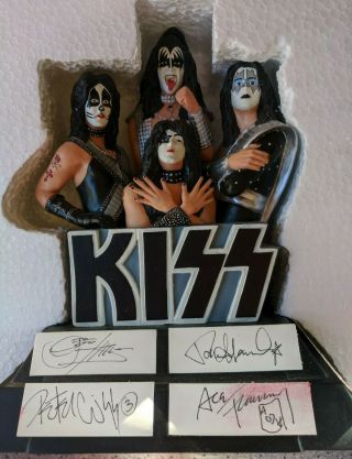 Kiss - Rare - Figurine Signed By The Group - Only 1,  000 Made