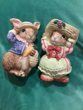 Rare Vintage Ff Fitz And Floyd Bunny Rabbit Salt And Pepper Shakers.  1992