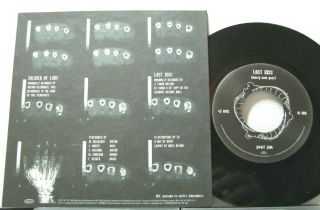 RARE 45 RPM Single w/PIC SL.  - - - PEARL JAM: CHRISTMAS 1998.  SOLDIER OF LOVE & 2