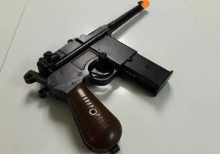 RARE Mauser M712 (C96 Broomhandle) Airsoft Pistol 3