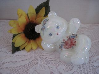Fenton Rare Bear White Hand Painted Hearts,  Flowers And Ribbons