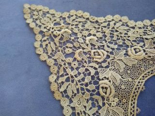 Vintage Chemical Lace Collar and Cuffs 2