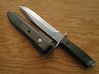 Rare Swiss Sig S G 5 5 0,  S T G W 9 0 Bayonet With Frog,  Made By Victorinox