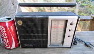 Vintage Panasonic Rf - 593 Portable Am Fm Radio Dc Rare Vg