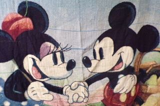Walt Disney World Mickey Minnie Mouse Picnic Knitted Throw Blanket Rare Cartoon 2