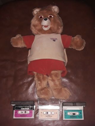 Vintage 1985 Teddy Ruxpin Talking Bear & 3 Tapes