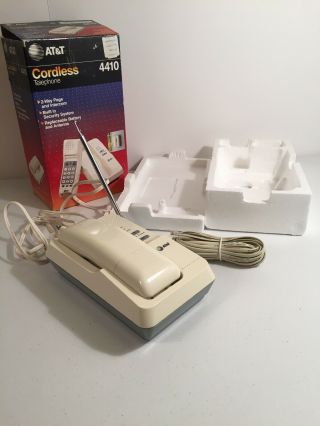 Rare Vintage White At&t 1988 Cordless Telephone 4410 - C4