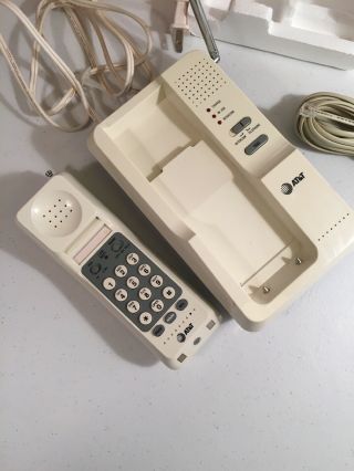 RARE Vintage WHITE AT&T 1988 Cordless Telephone 4410 - c4 3