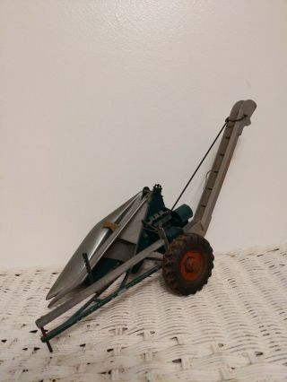 Rare Vintage Idea 1 Row Corn Picker Farm Toy Scale Topping Models