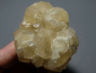VERY RARE,  OLD CLASSIC,  CREAM BARYTOCALCITE CRYSTAL CLUSTER,  ILLINOIS 2