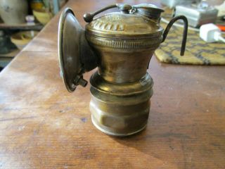Vintage/antique Auto - Lite U.  S.  A.  Universal Lamp Company Miner 
