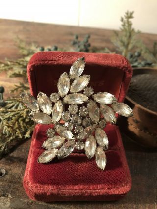 Gorgeous Vintage Large Crystal Clear Rhinestone Brooch Pin Wheel Antique Style