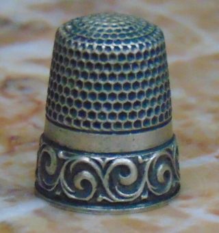 Antique Sterling Silver Scroll Band Thimble By Waite,  Thresher Co.  Circa 1900