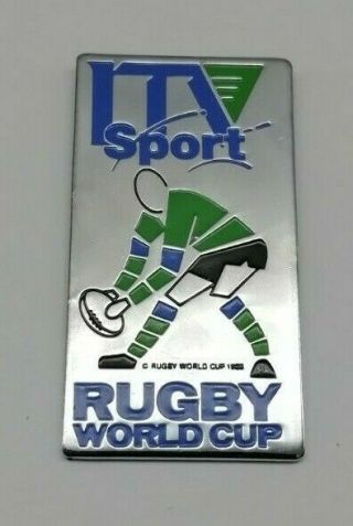 Very Rare Itv Sport Official Broadcaster Irb Rugby Union World Cup Rwc Pin Badge
