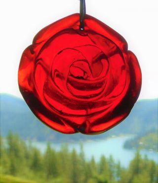 Rare Antique & Unique Glass Red Rose Pendant 29 Gram Weight 1 5/8 " Diameter