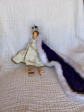 Peggy Nisbet Doll Queen Elizabeth Ii State Robes Vintage