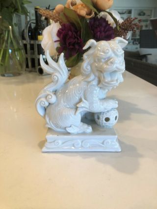 Vintage Chinese Blanc De Chine White Porcelain Foo Dog Statue Figurine