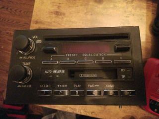 1990,  1991,  1992 Fleetwood Brougham Radio With Cd Player Rare Cd Player