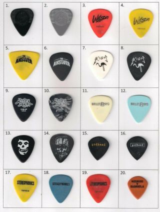 (number 14 Of 20 Only) Rare And Collectable Doyle Guitar Pick /plectrum Misfits