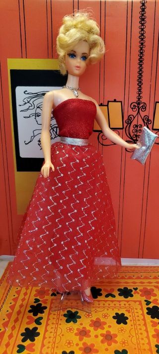Vtg Barbie Clone Fab - Lu Premier Elite Babs Red Evening Gown Red & Silver Overlay