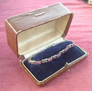 Antique Vintage Old Velvet Leather Box Case For Bracelet Jewellry Or Brooch