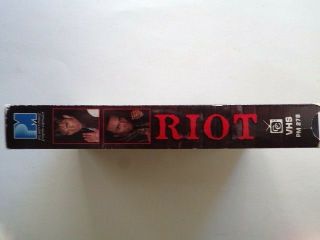 Riot VHS 1996 PM Entertainment Group RARE OOP Sugar Ray Leonard Gary Daniels 3