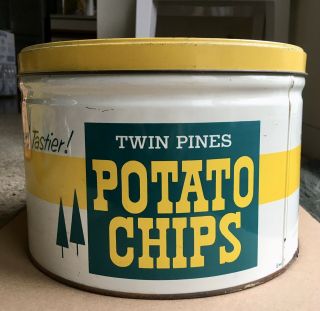 Rare Twin Pines Dairy Potato Chip Tin Detroit Michigan - Milky The Clown