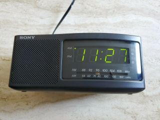Sony ICF - C740 Dream Machine AM/FM Dual Alarm Clock Radio 2