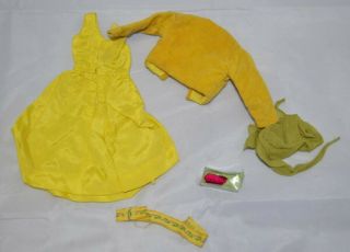 Vintage Remco JUDY LITTLECHAP 1104 Yellow Party Dress Outfit 2