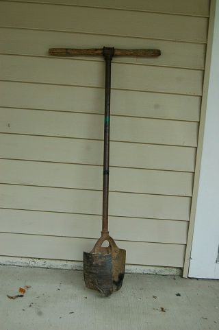 Antique Farm Tool Iwan Bros Auger Twist Post Hole Digger.  Patent 13