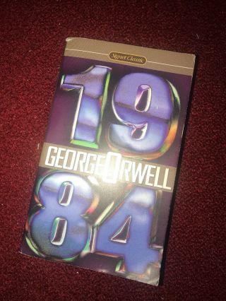 1984 (Signet Classics) by George Orwell,  Mass Market Paperback - RARE COVER 2