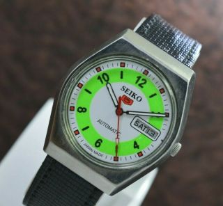 Vintage Seiko 5 Day Date 17 Jewels Automatic 6309 Movement Wrist Watch