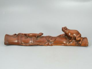 Chinese Exquisite Hand Carved Frog Lizard Carving Boxwood Statue