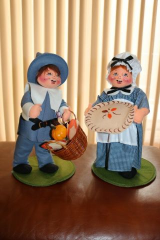 Vintage Annalee Thanksgiving Pilgrim Figurines (set Of Two) - 12 Inches,  1993