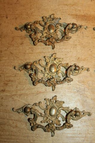6 Vintage Cast Brass Handles for Antique Pine Chest of Drawers Dresser Brass 2
