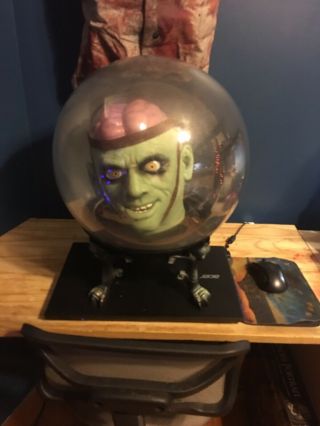 Rare Animated Gemmy Brain Monster Spirit Ball Prop