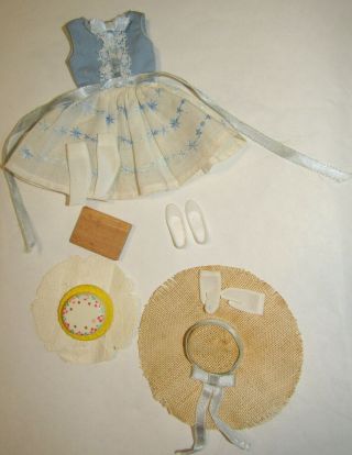 Vintage Barbie Skipper Happy Birthday 1919 (1965) Party Dress Strawhat Cake
