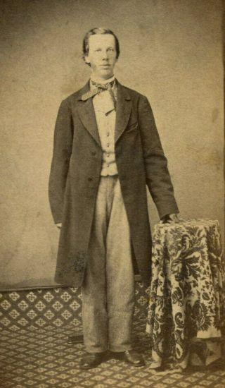 Civil War Era Antique Photo Cdv Handsome Young Man Fashion By Terry Bristol Conn