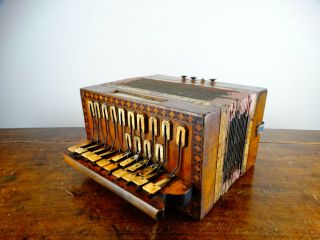 Antique Paolo Soprani Melodeon Diatonic Type Accordion 4 Bass And 14 Treble Keys