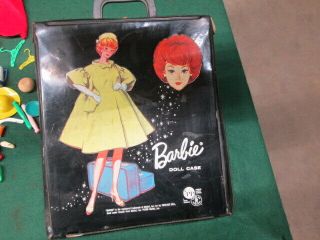 Barbie Doll Case 1958 Mattel With Clothing And Accessories Estate Find 2