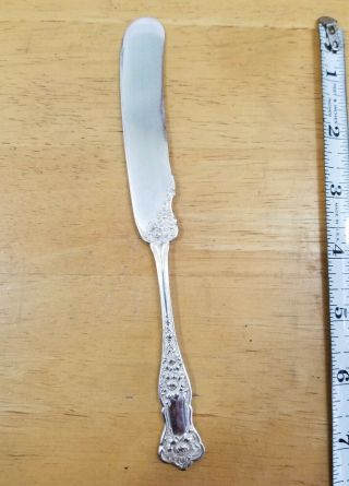 Wm Rogers & Son Antique 1911 Corona Pattern Silverplated Master Butter Knife