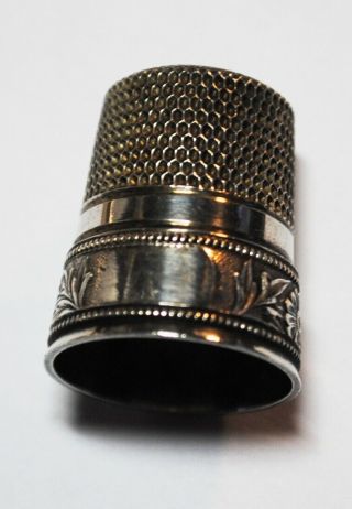Antique Simons Bros Sterling Silver Thimble “flowers & Leaves” Early 1900 