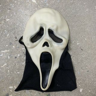 Vtg Ghostface Scream Mask Rare Halloween Costume Spooky Fun World White Disquise