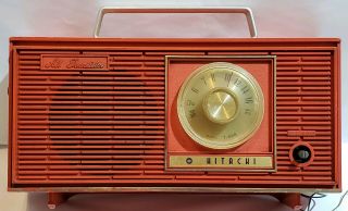 Very Rare Hitachi Transistor 6 Model T - 688 Vintage Portable Radio Japan
