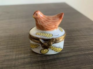 Rare Limoges Peint Main Hen Egg French Trinket Box