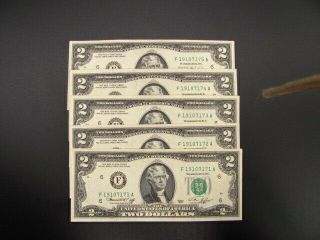 1976 Uncirculated Two Dollar Bill Crisp $2 Sequential 5 Note Rare 2