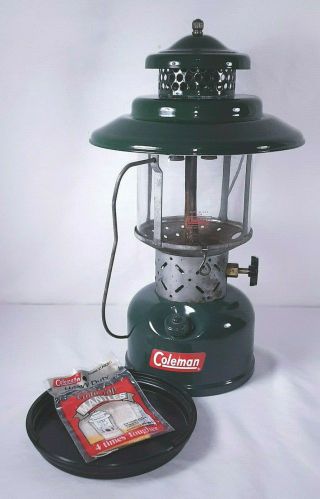 Vintage 1958 Coleman 228e Big Hat Lantern W/parts Kit & H.  D.  Mantles