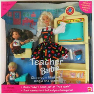 1995 Teacher Blonde Barbie Gift Set With Brunette Female And Blonde Male Stude.