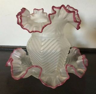 Vintage 2 Pc Ruffled Candle Lamp W/ Plate